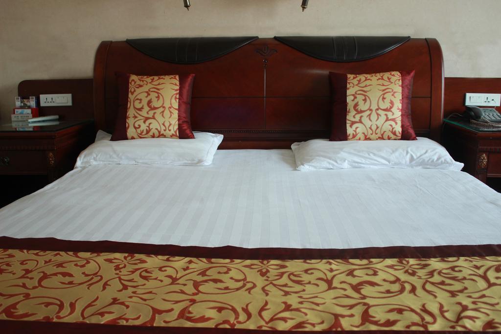 Taizhou Taishan Business Hotel Room photo